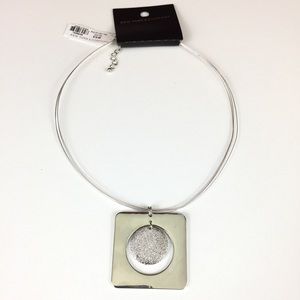 New York & Company Square Pendant Necklace 18”-21”